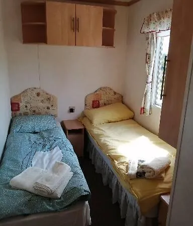 Holiday home Domek W Brzozkach *